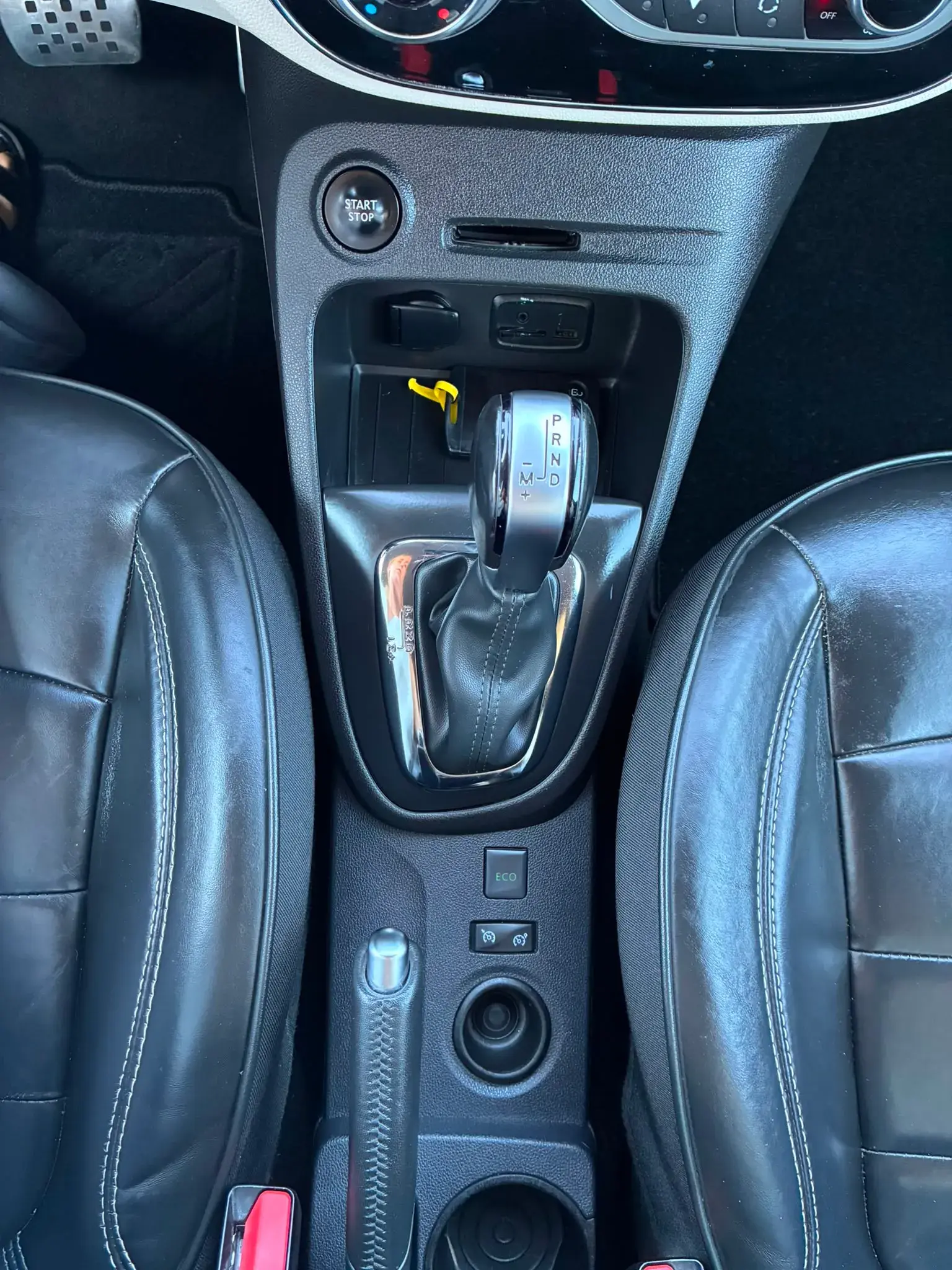 Renault Captur 1.2 TCe Initiale Paris EDC 22