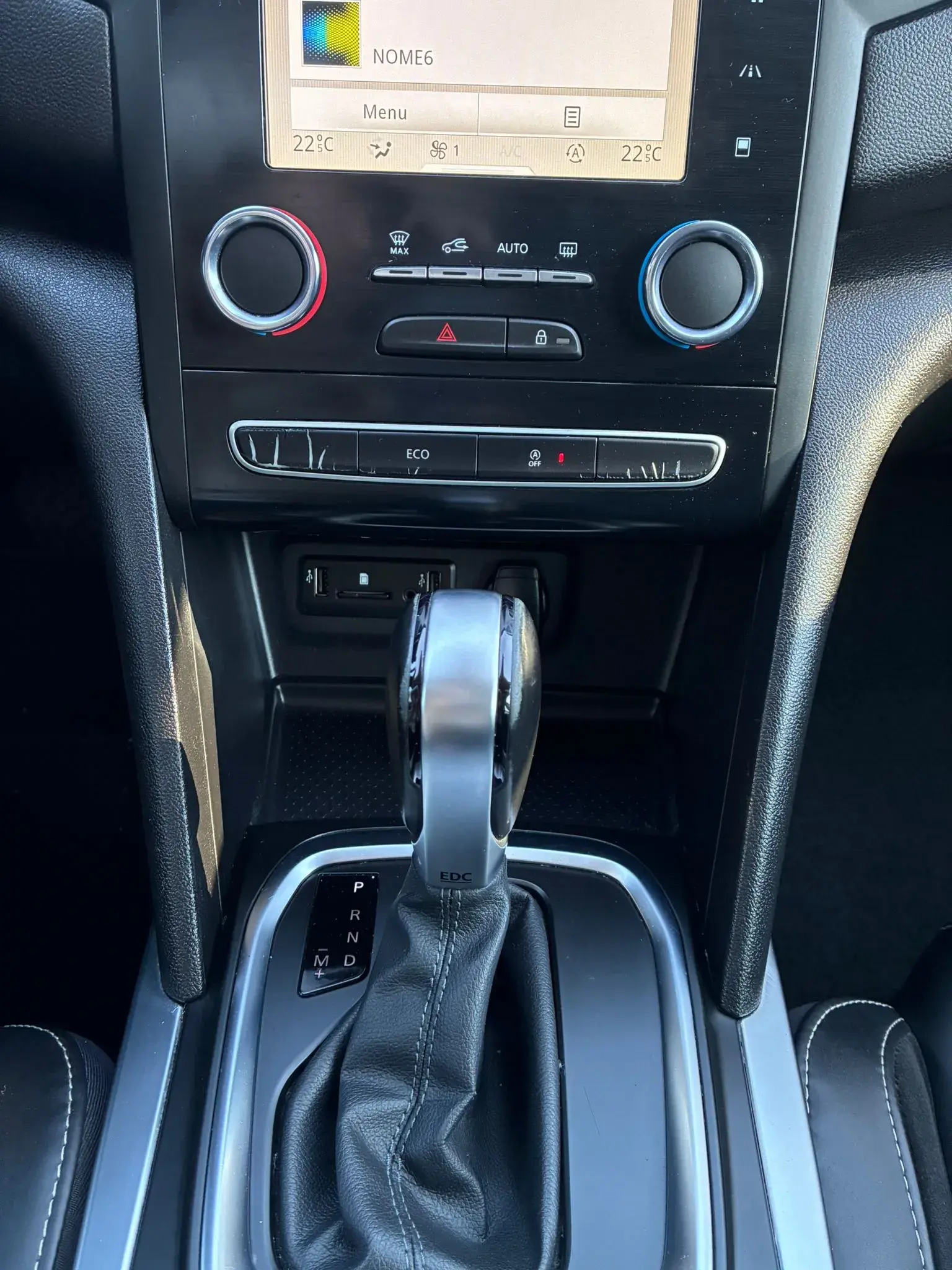Renault Mégane IV SPORT TOURER 1.5 DCI INTENSE 15