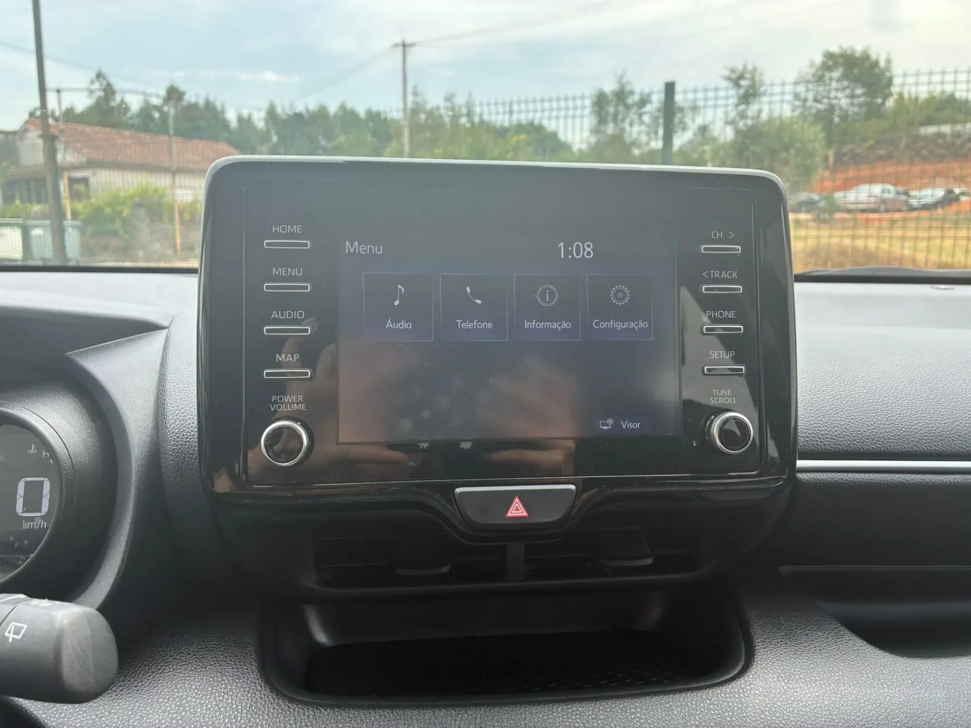 Toyota Yaris 1.5 HDF Luxury 20