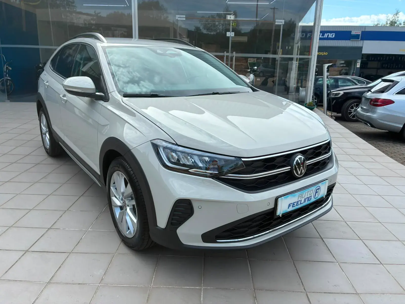 Volkswagen Taigo 1.0 TSI Urban 4