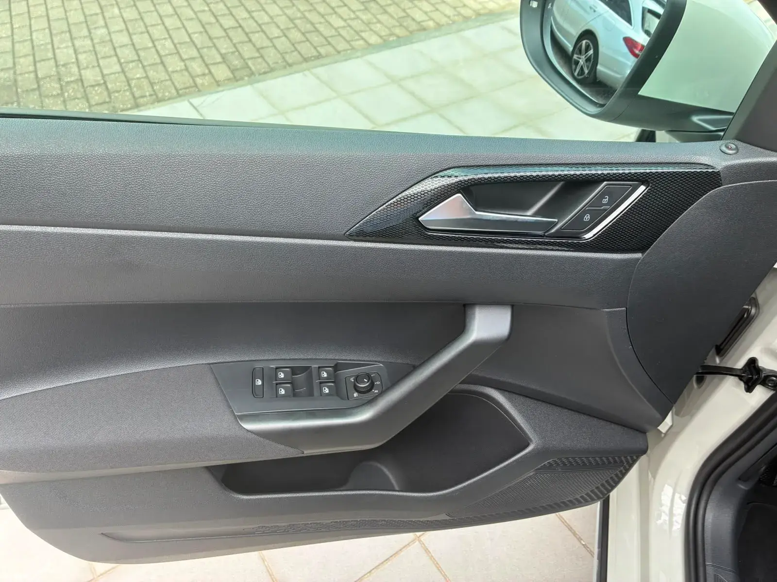 Volkswagen Taigo 1.0 TSI Urban 9