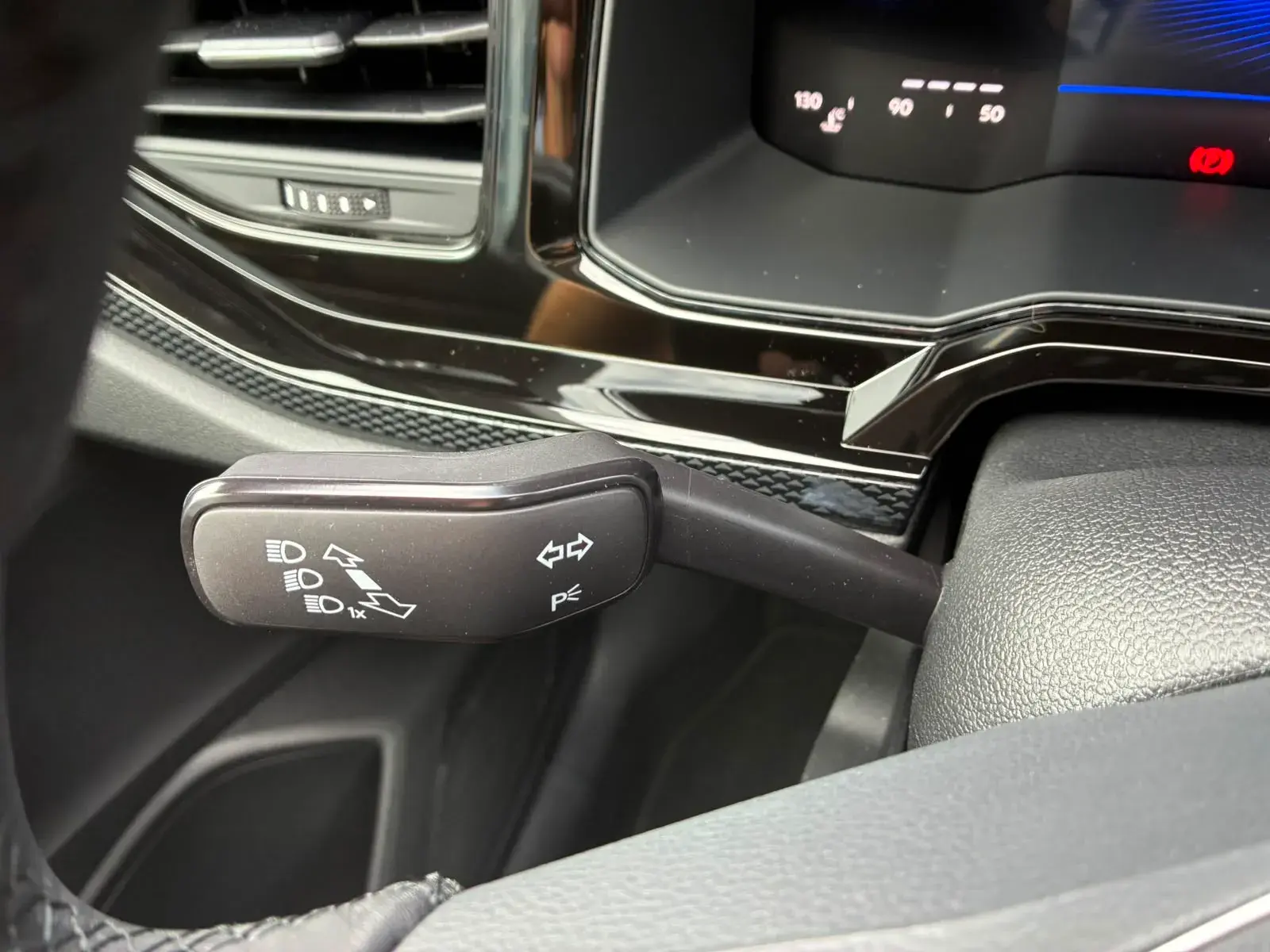 Volkswagen Taigo 1.0 TSI Urban 12