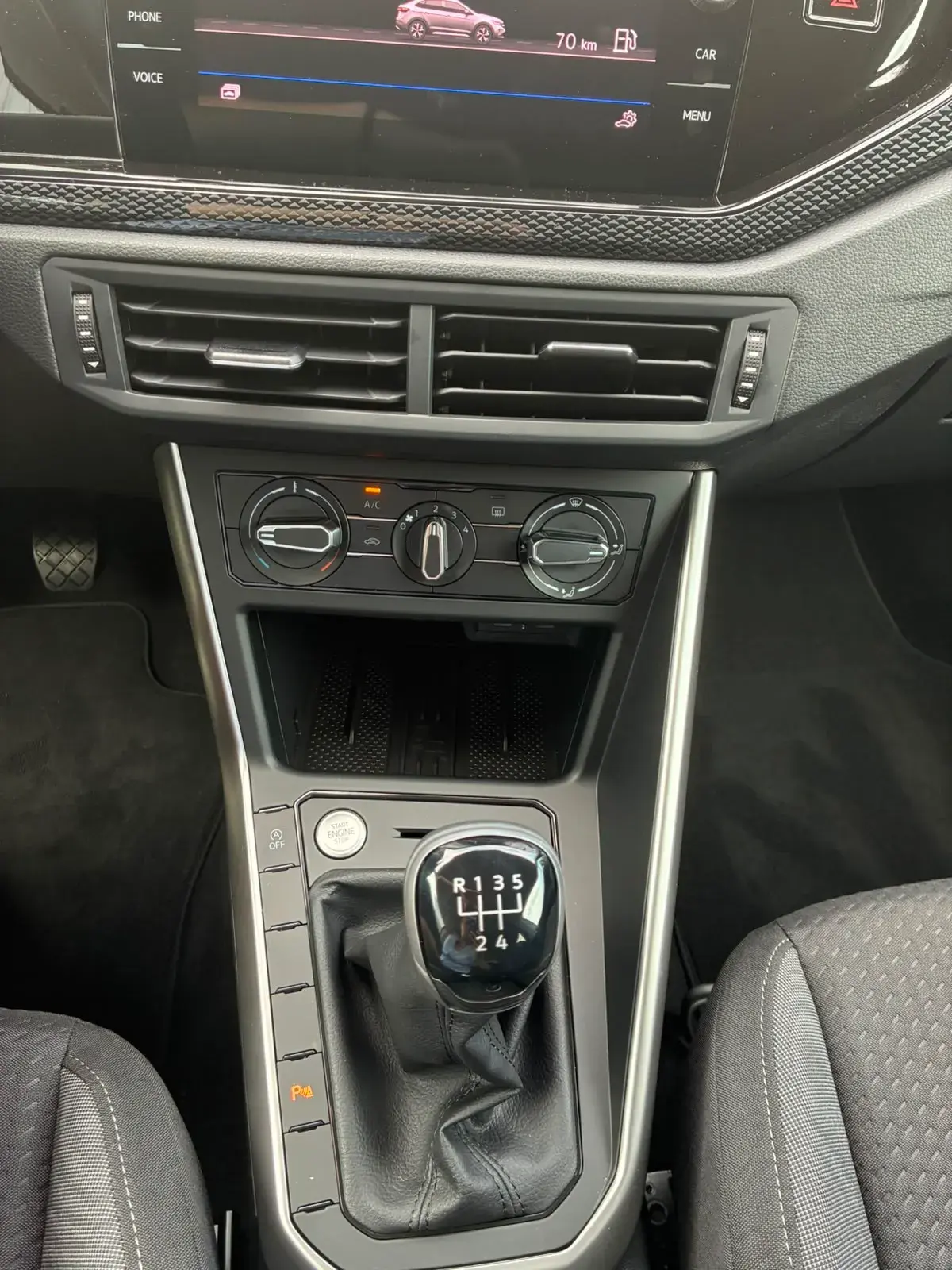 Volkswagen Taigo 1.0 TSI Urban 23