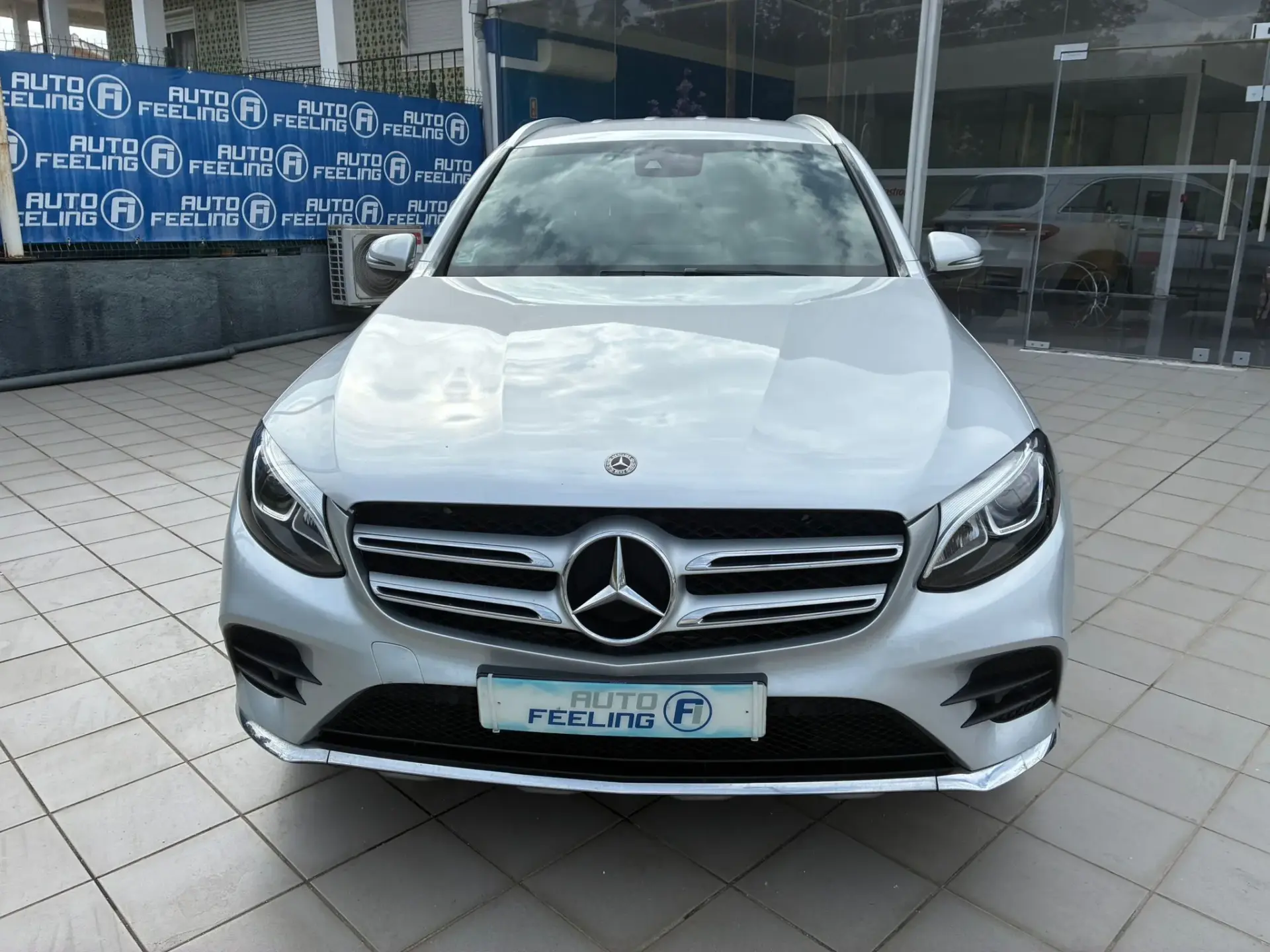 Mercedes-Benz GLC 250 d AMG Line 4-Matic 2
