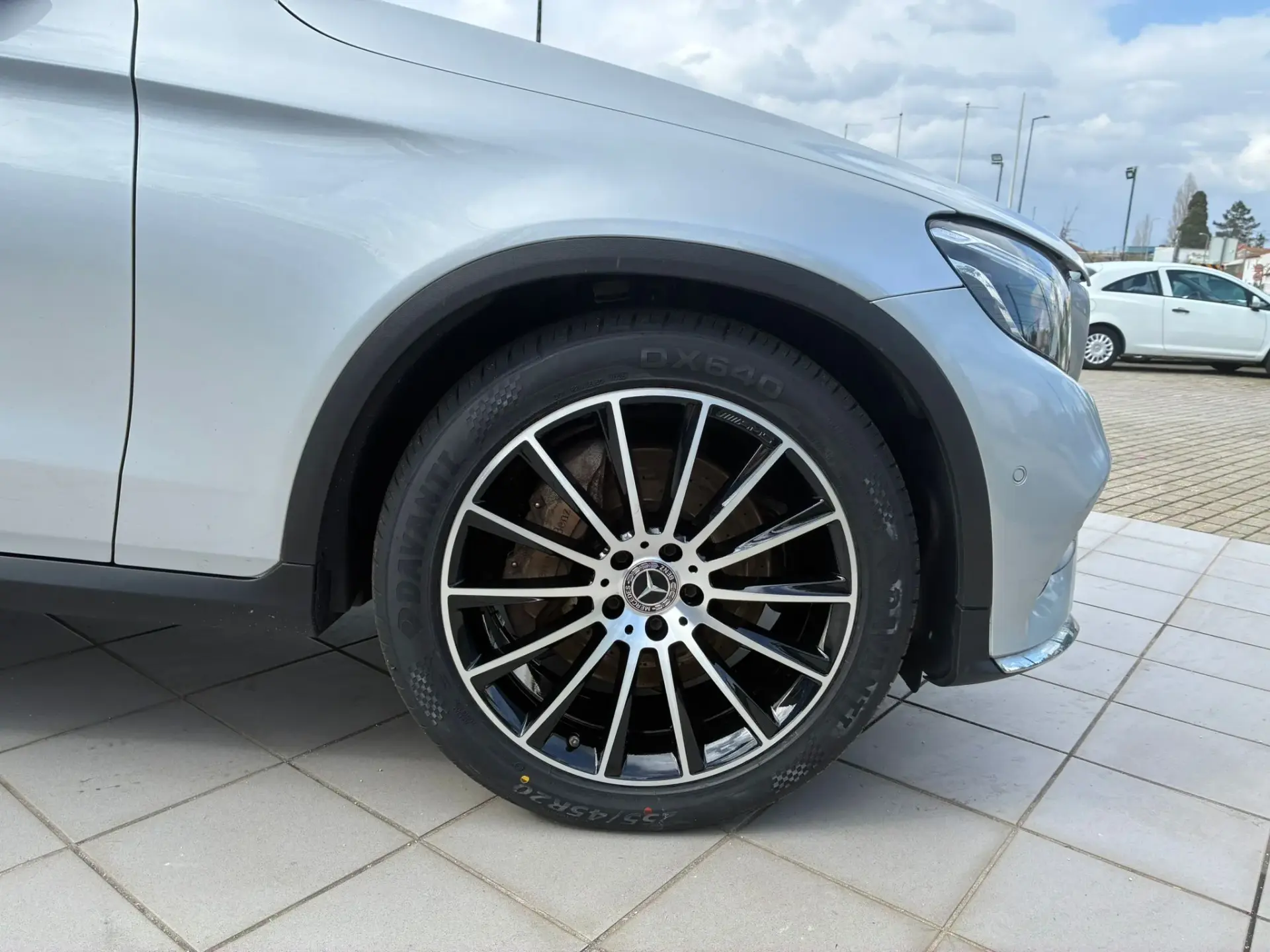 Mercedes-Benz GLC 250 d AMG Line 4-Matic 9