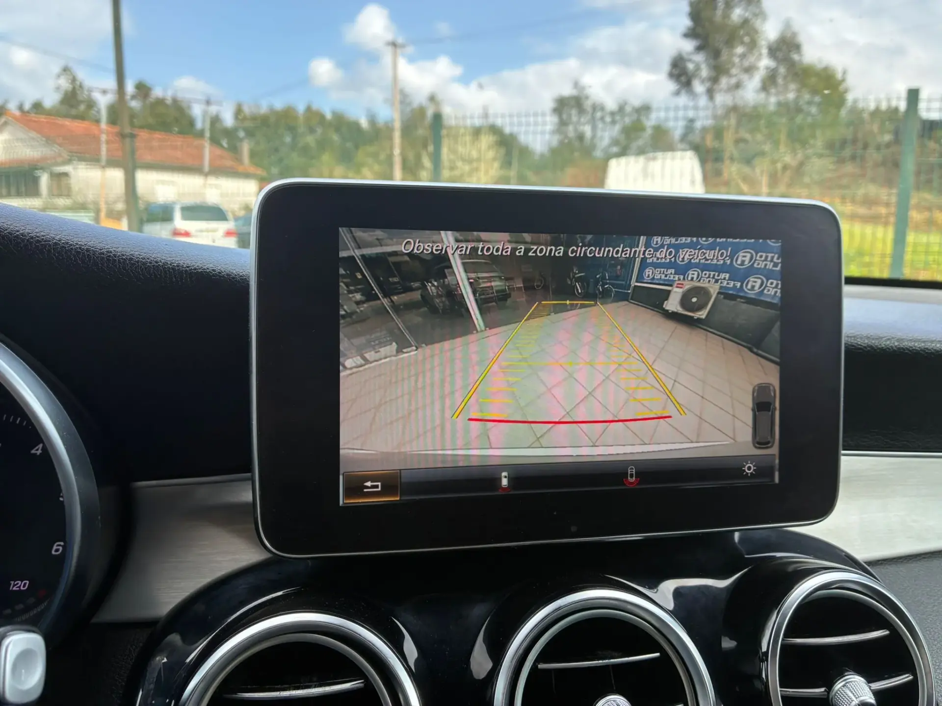Mercedes-Benz GLC 250 d AMG Line 4-Matic 21