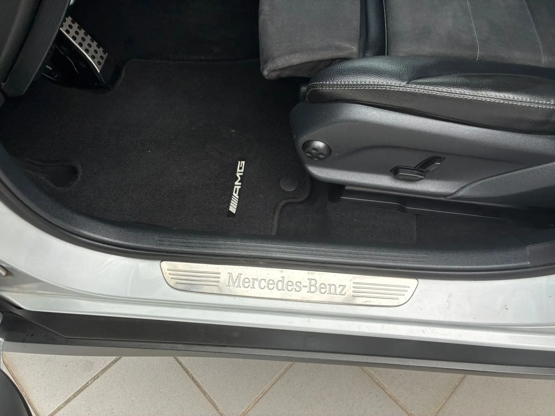 Mercedes-Benz GLC 250 d AMG Line 4-Matic 31