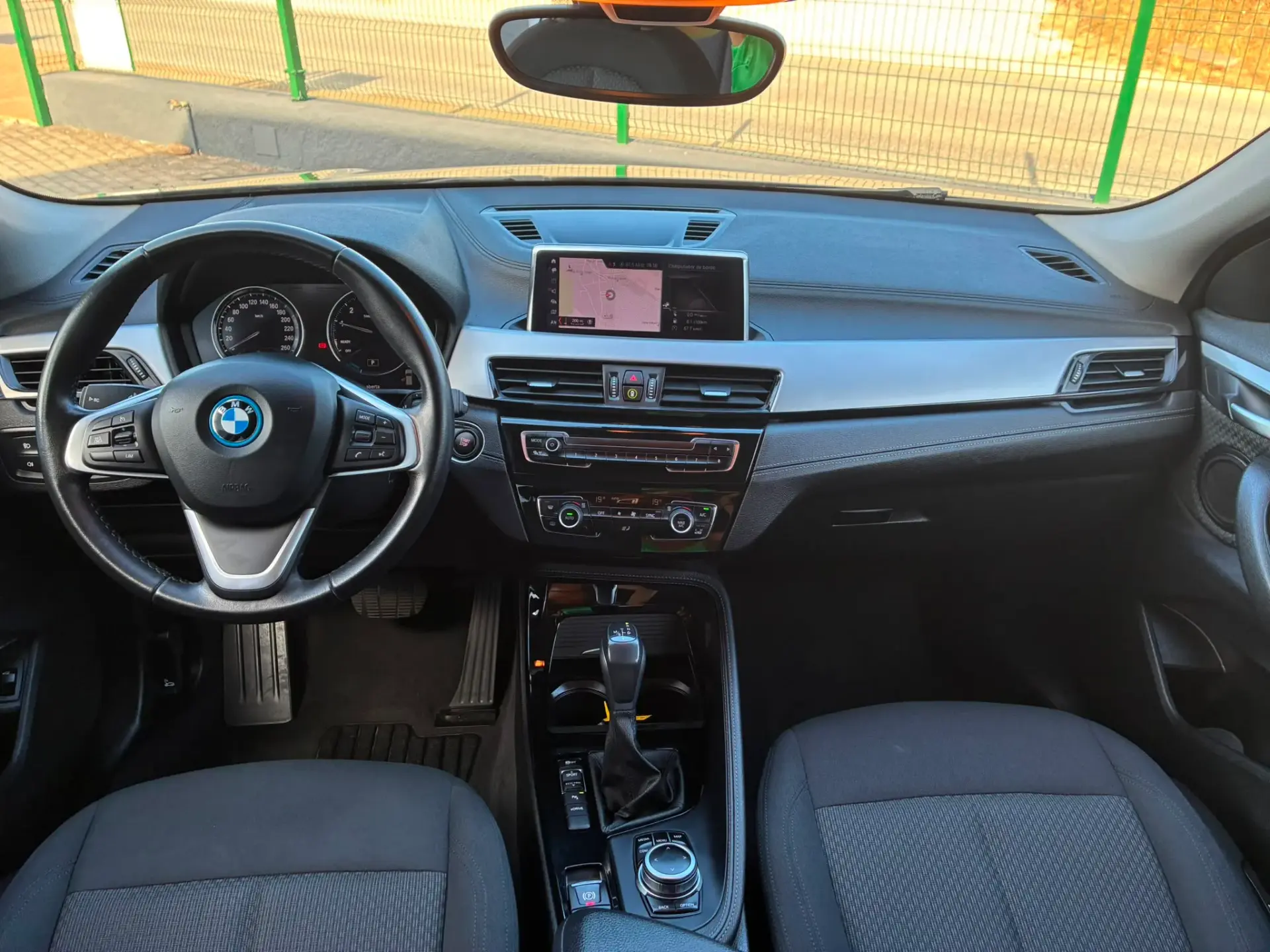 BMW X2 25 e xDrive 27
