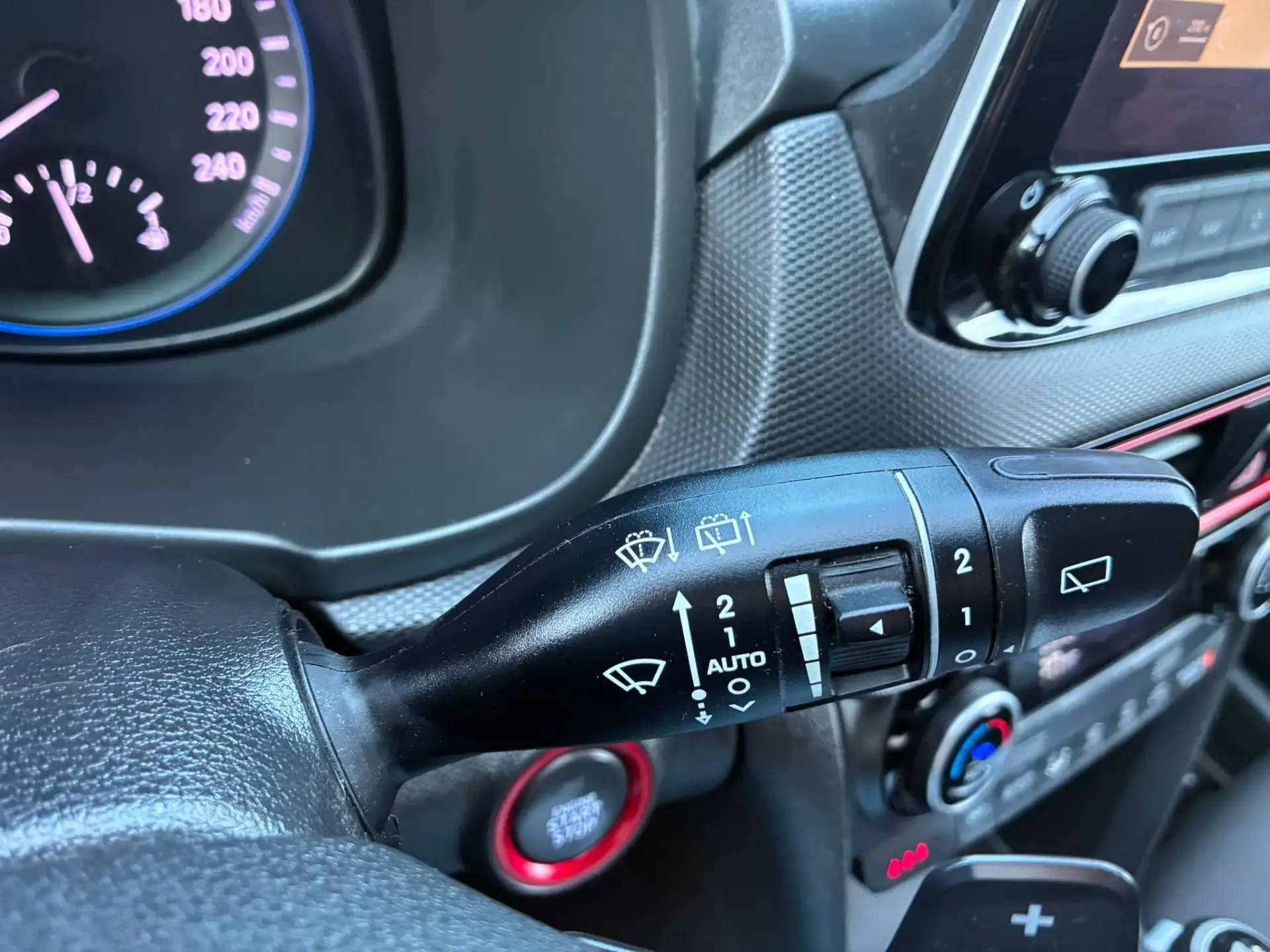 Hyundai Kauai 1.6 GDi HEV Premium 13