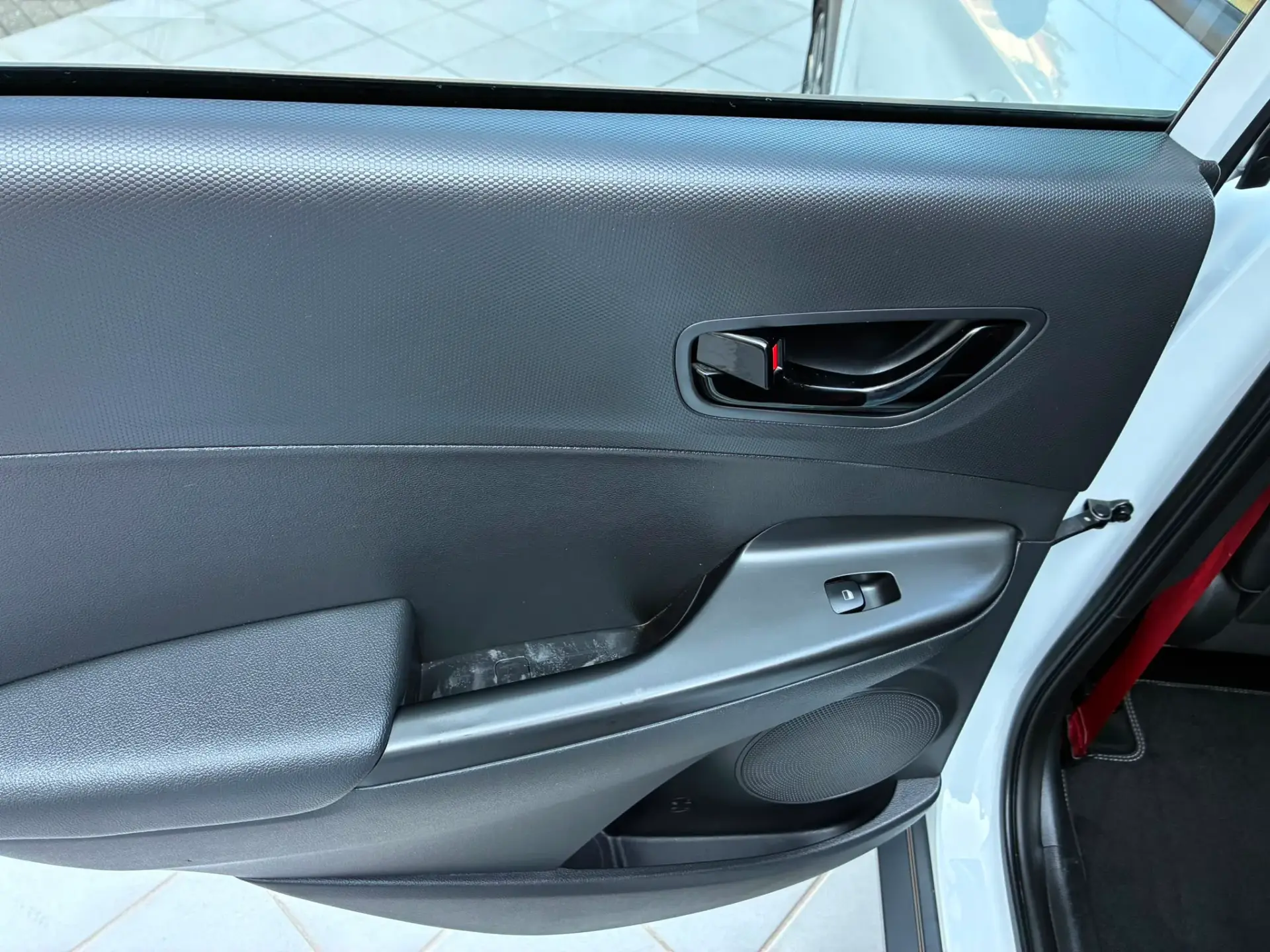 Hyundai Kauai 1.6 GDi HEV Premium 24