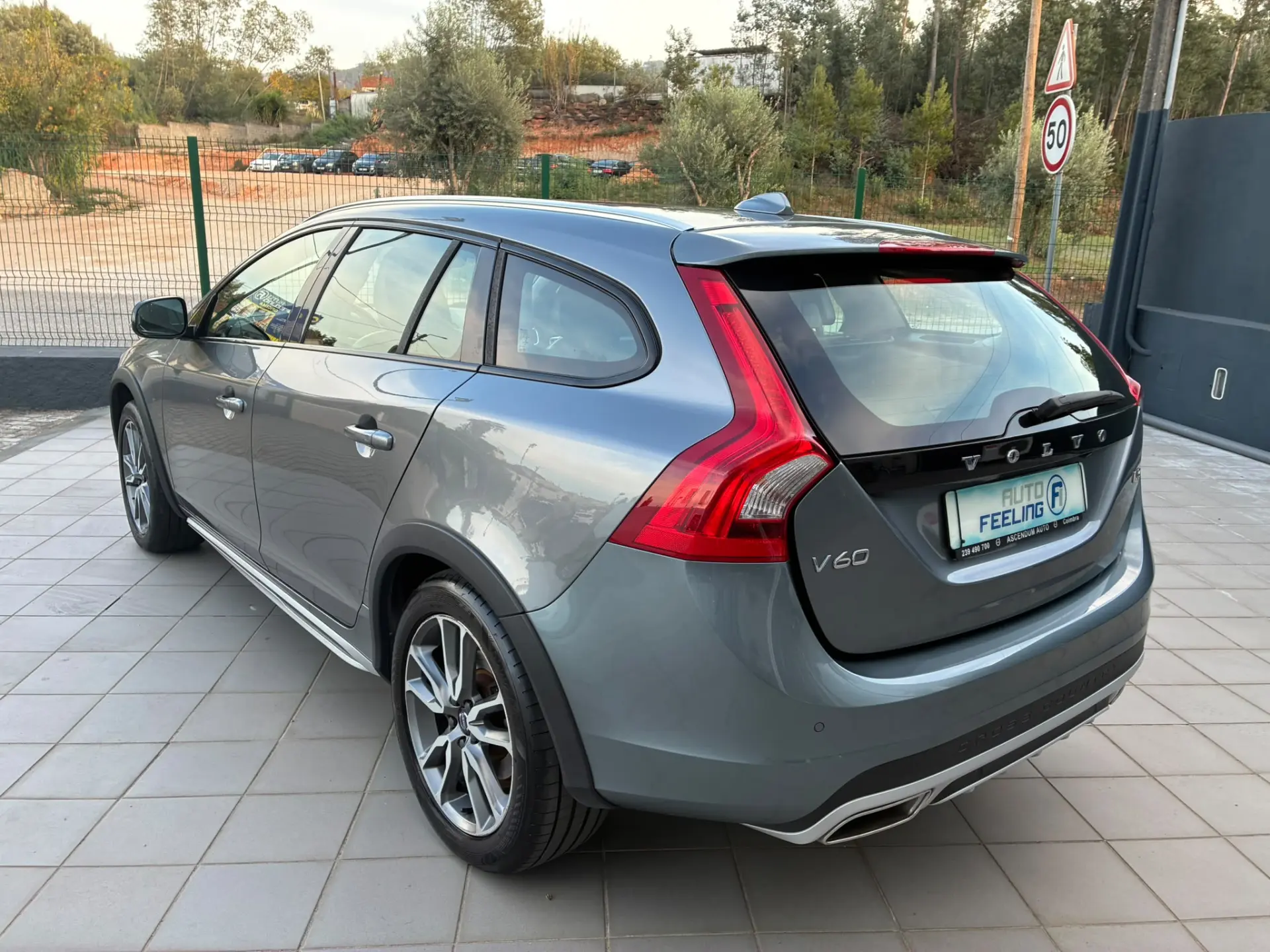 Volvo V60 Cross Country 2.0 D3 Summum Geartronic 2