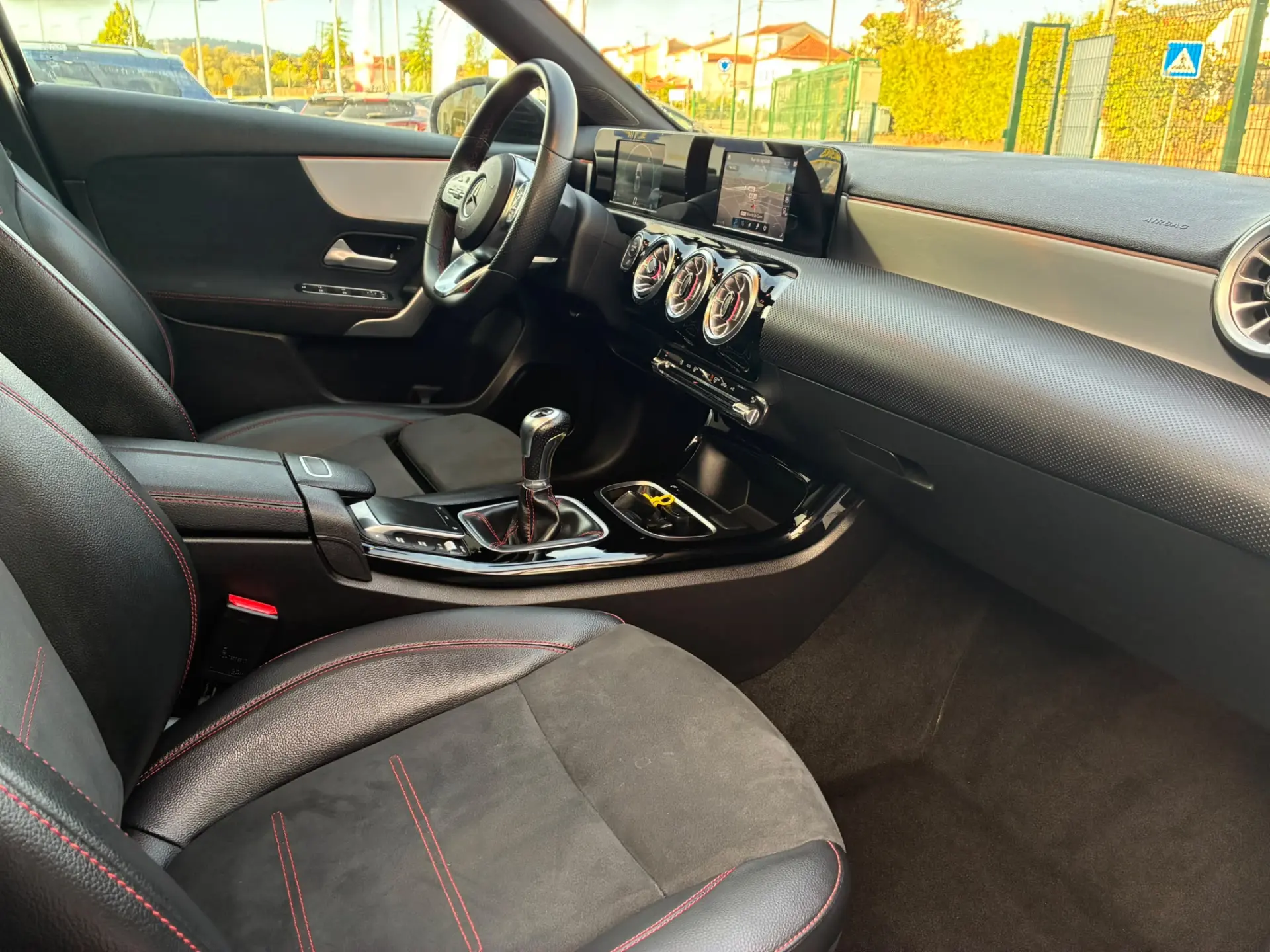 Mercedes-Benz A 180 AMG Line 26