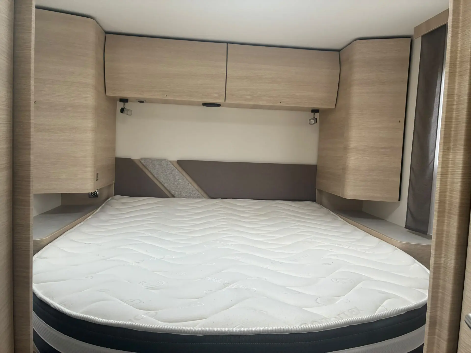 Peugeot Boxer 2.2l HDI Rapido 71