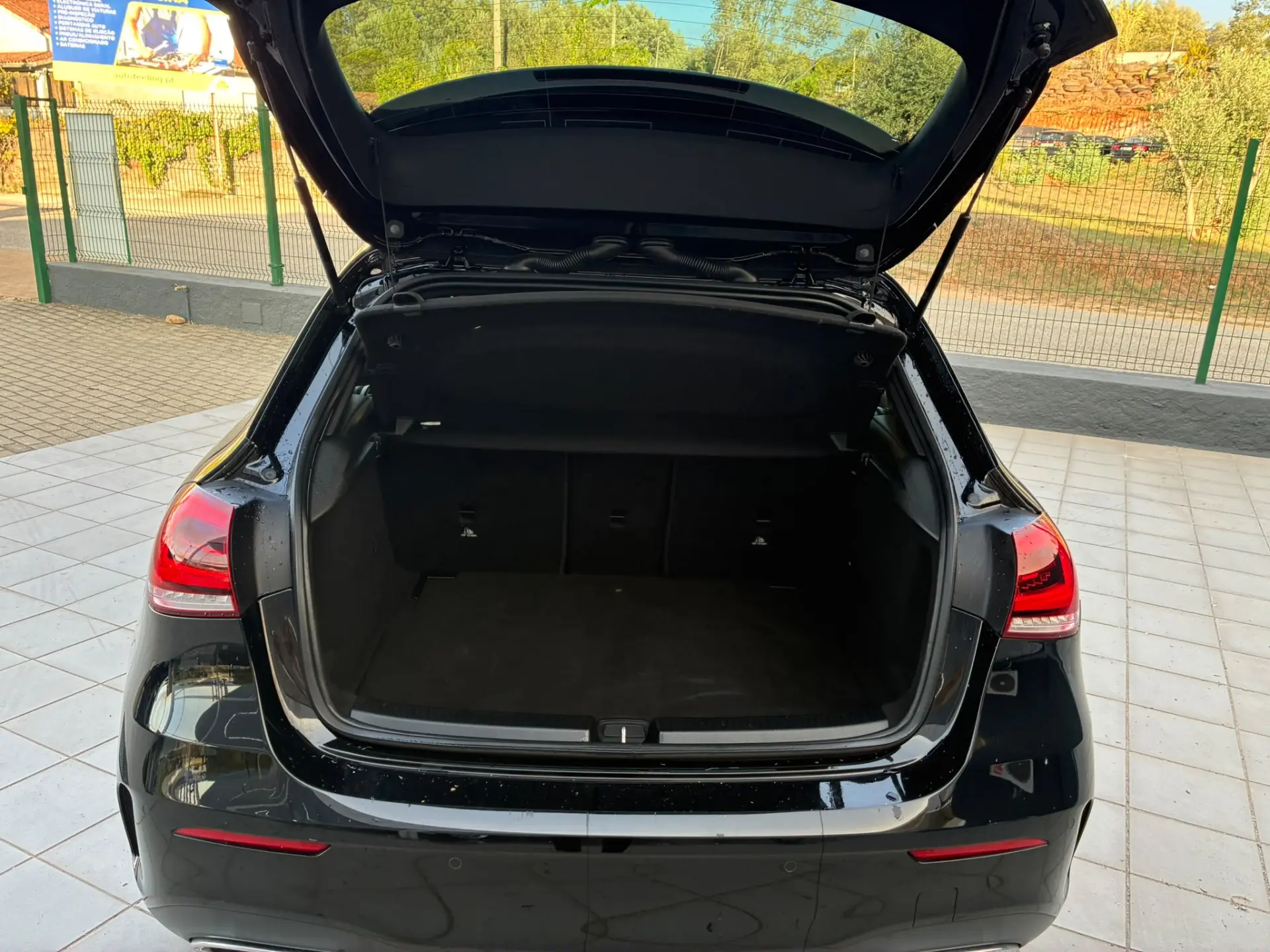 Mercedes-Benz A 180 AMG Line 28