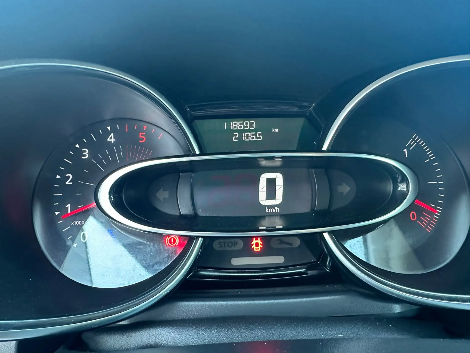 Renault Clio Energy dCi 90 Start & Stop Intens 18