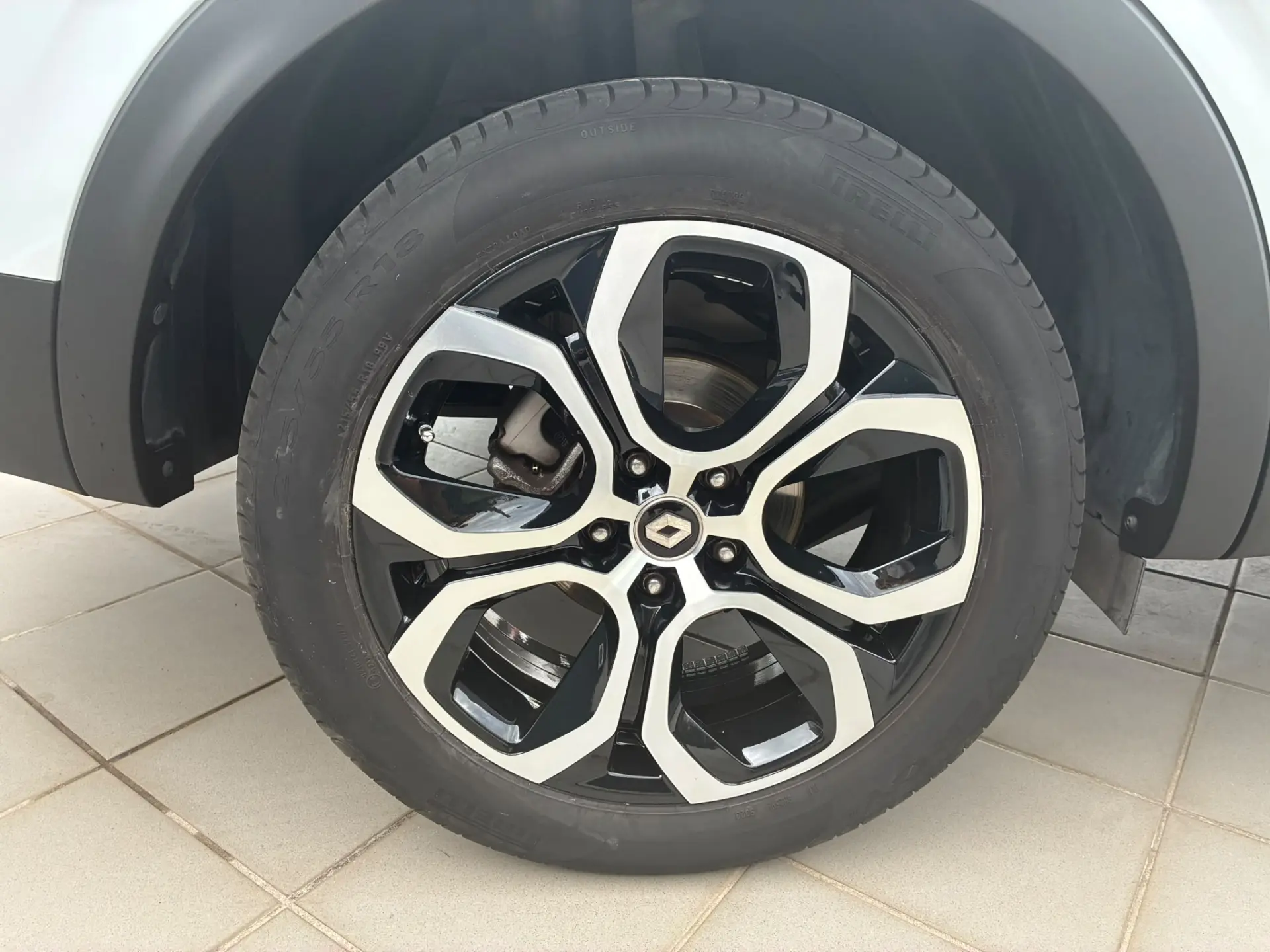 Renault Arkana 1.6 E-Tech Intens 7