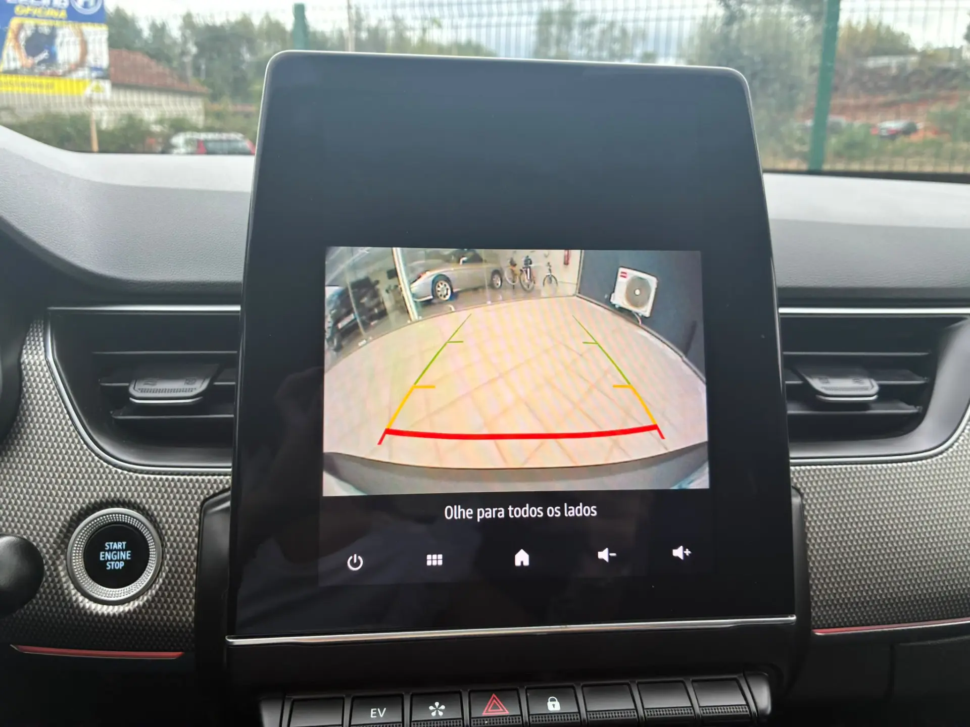 Renault Arkana 1.6 E-Tech Intens 18