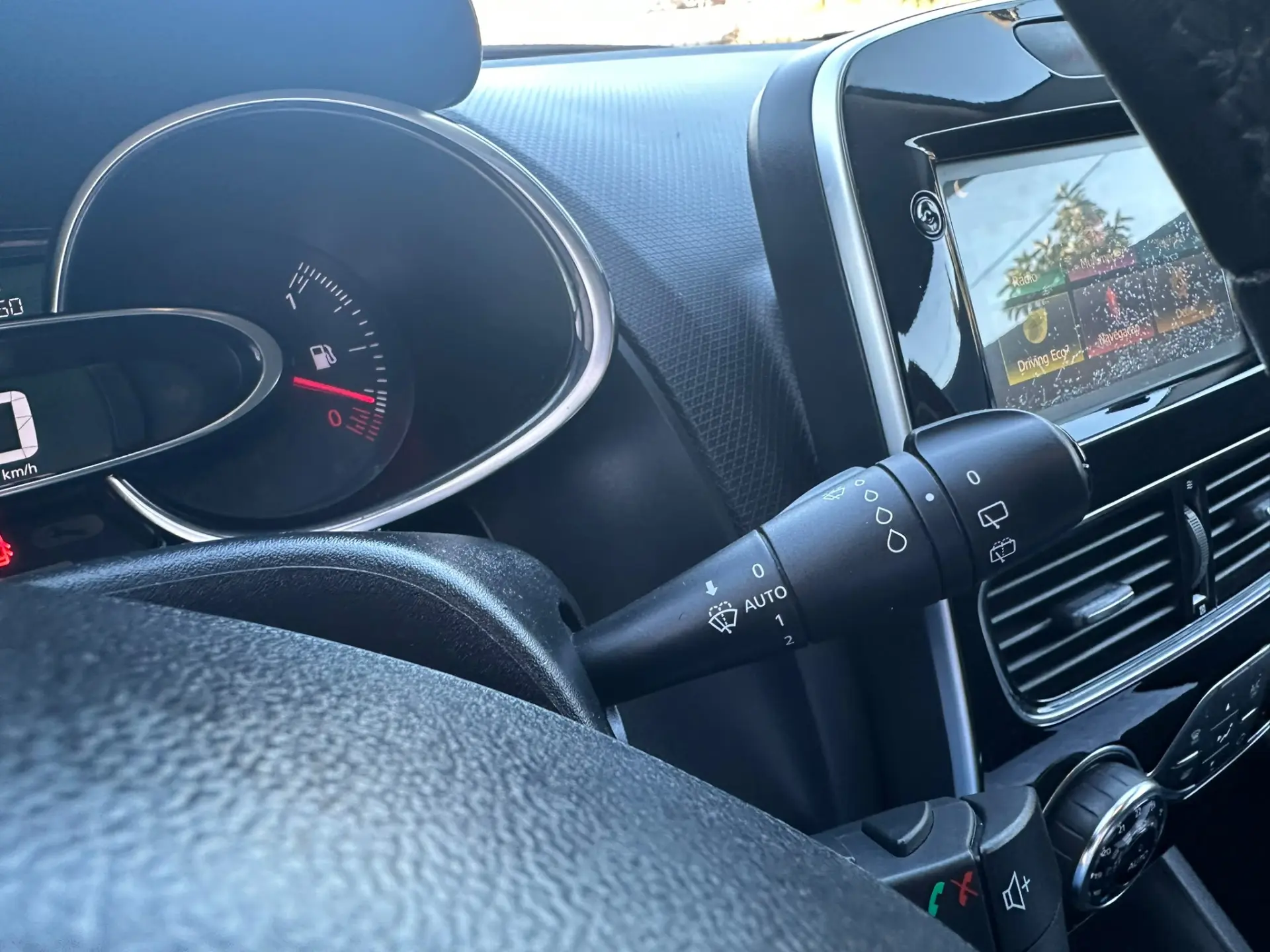 Renault Clio Energy dCi 90 Start & Stop Intens 17
