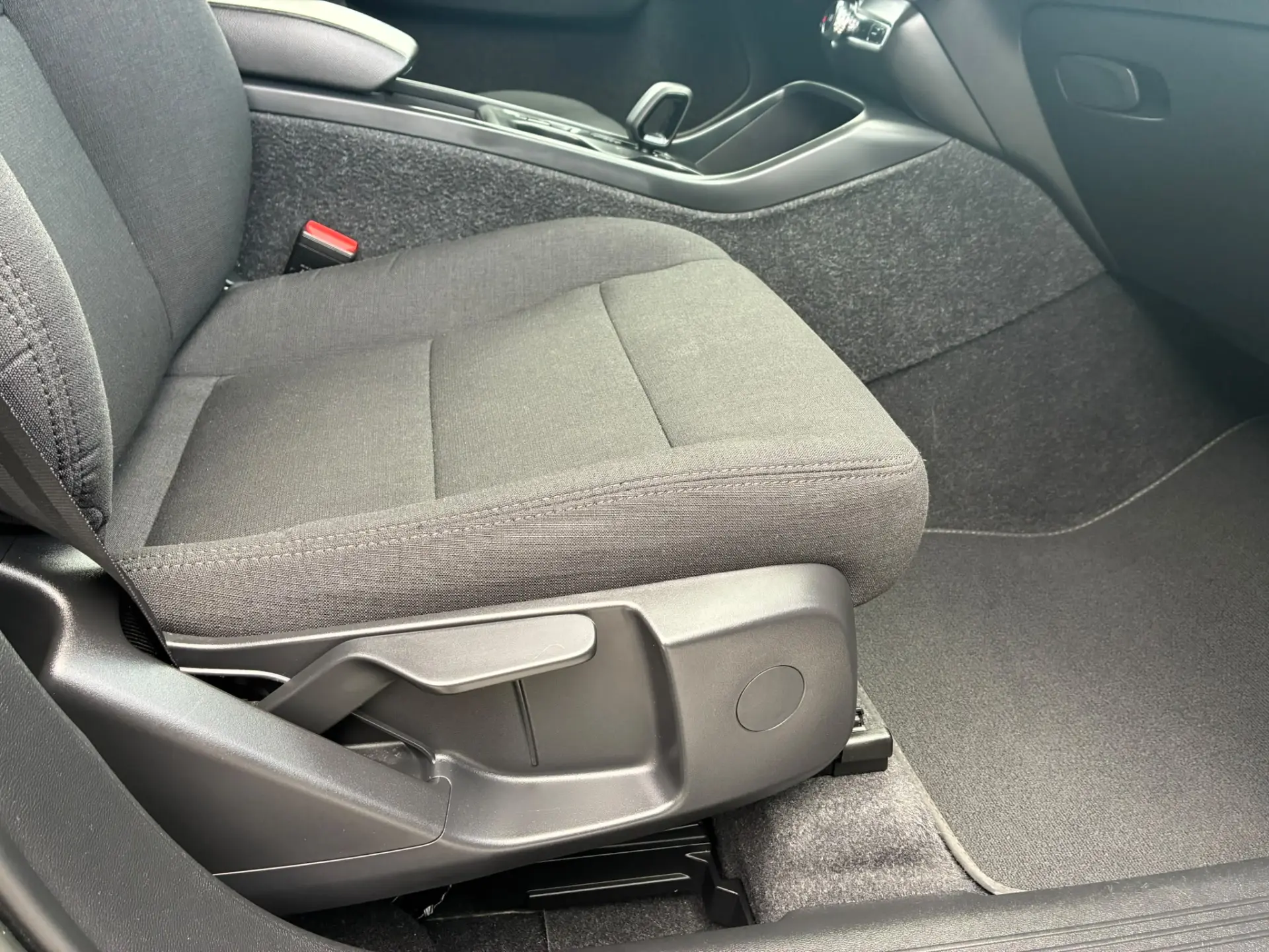 Volvo XC 40 1.5 T2 Momentum Plus Geartronic 34