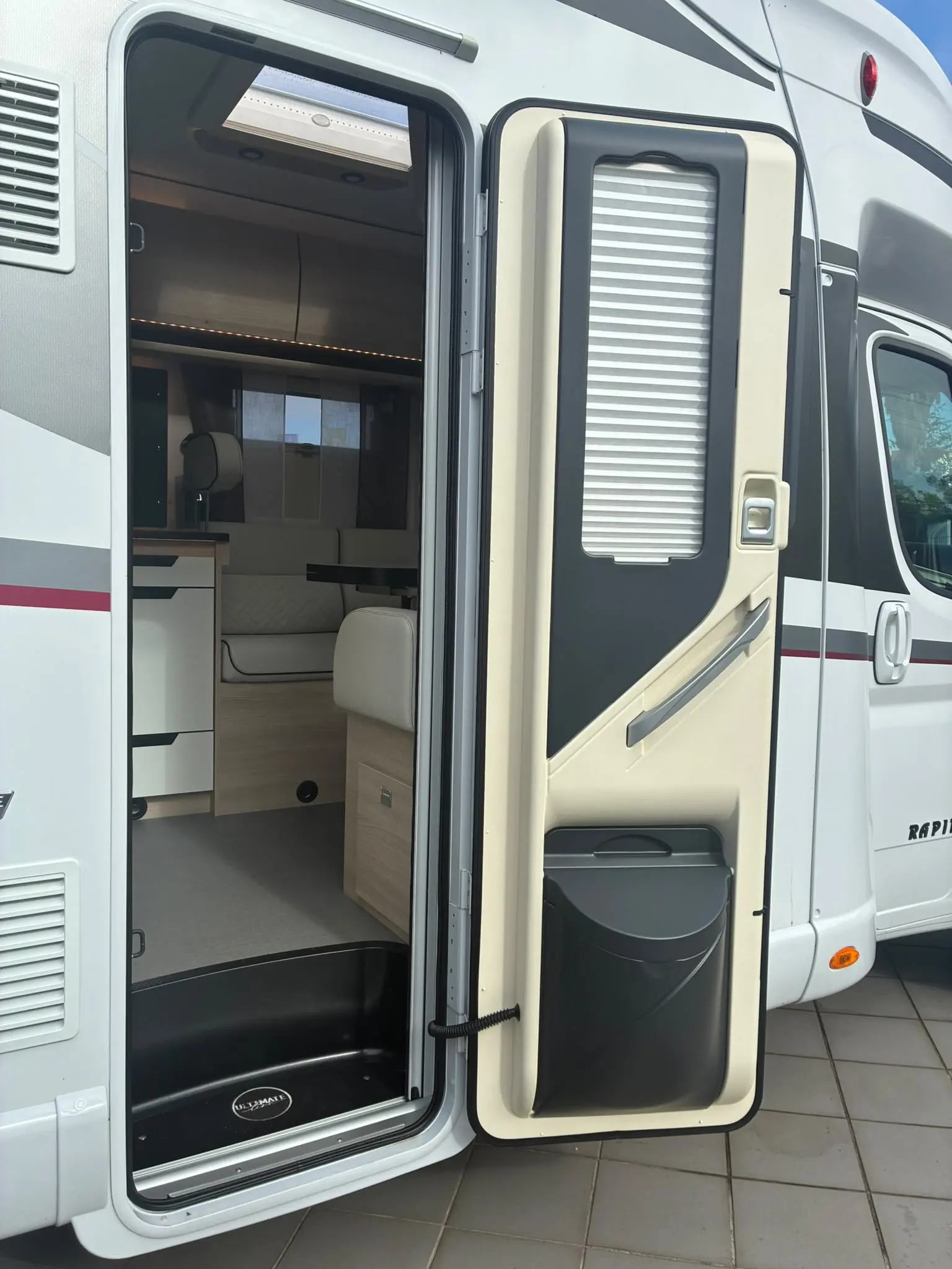 Peugeot Boxer 2.2l HDI Rapido 31