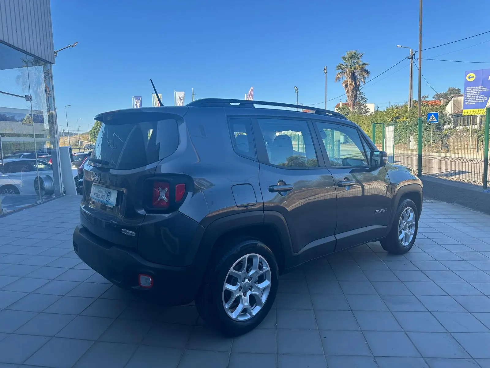 Jeep Renegade 1.4 MA Longitude 3