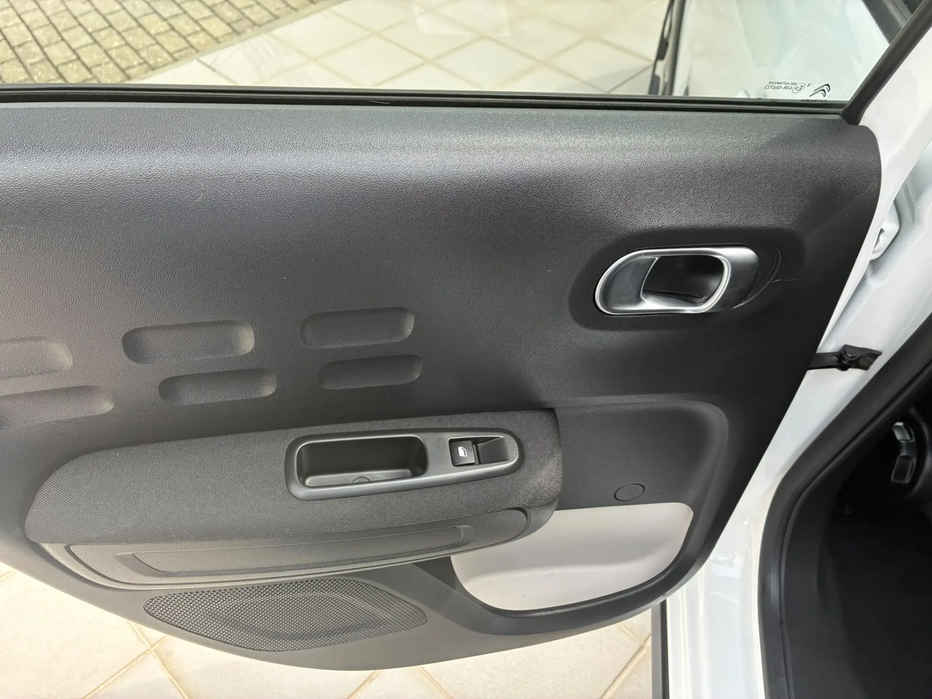 Citroen C3 1.5 BlueHDi Shine 24