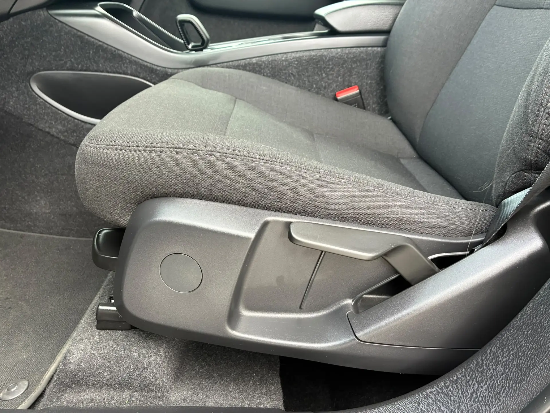 Volvo XC 40 1.5 T2 Momentum Plus Geartronic 11