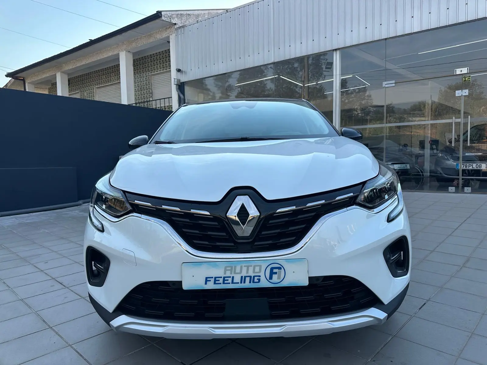 Renault Captur 1.6 E-Tech Intens 25