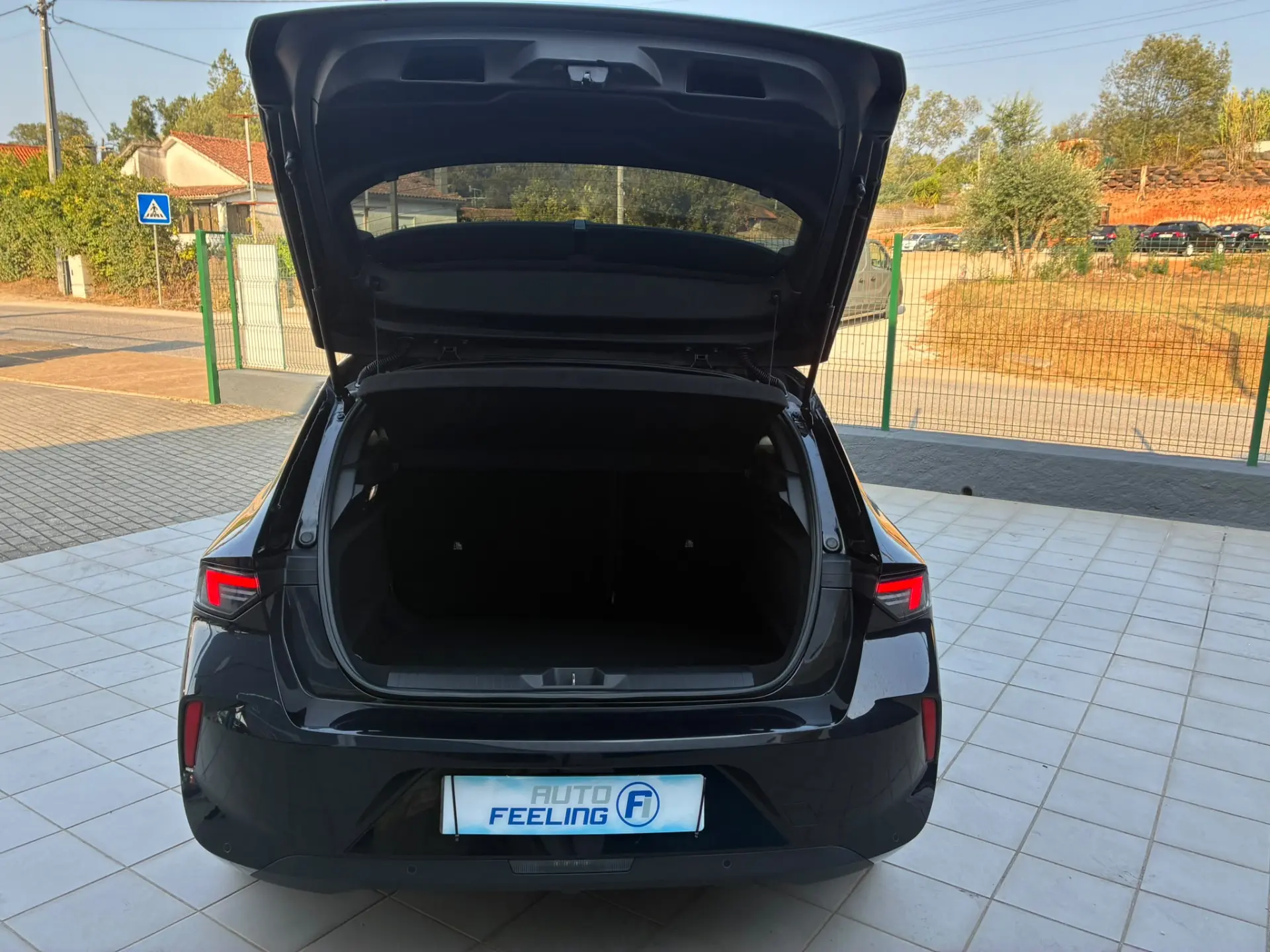 Opel Astra 1.5 D Edition Aut. 32