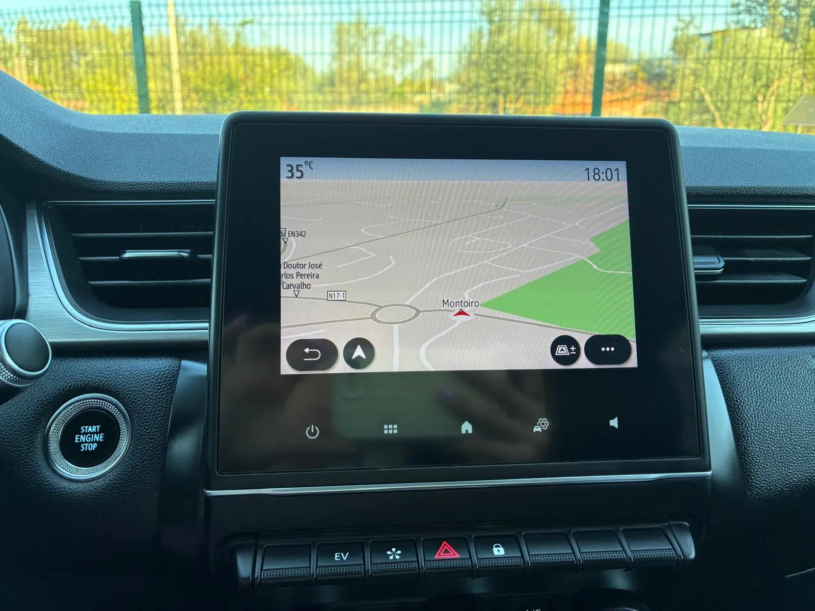 Renault Captur 1.6 HYBRID E-TECH INTENS 13
