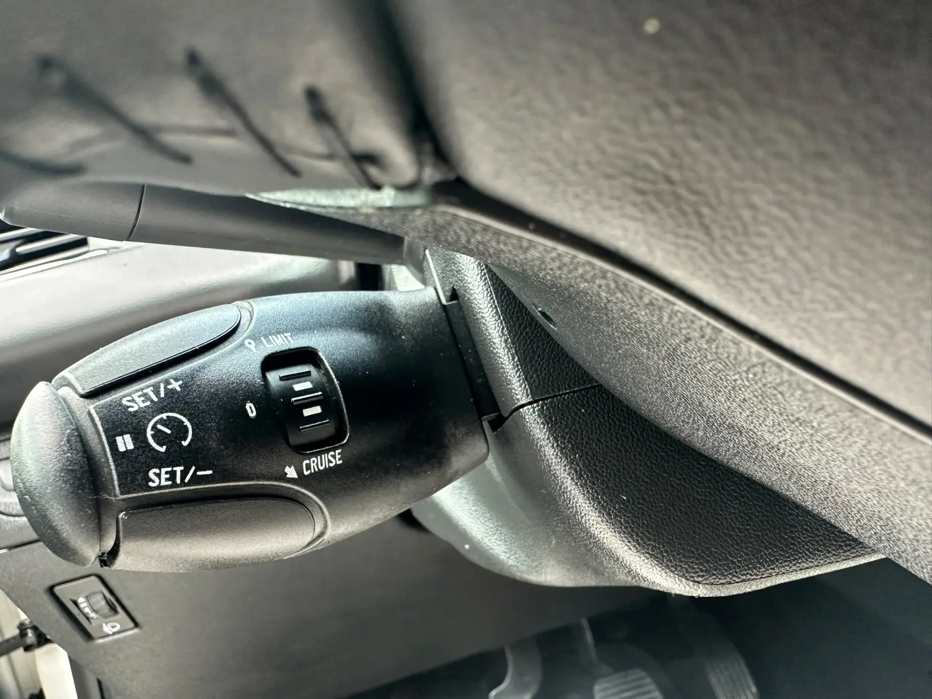Peugeot 208 1.5 BlueHDi Signature 15