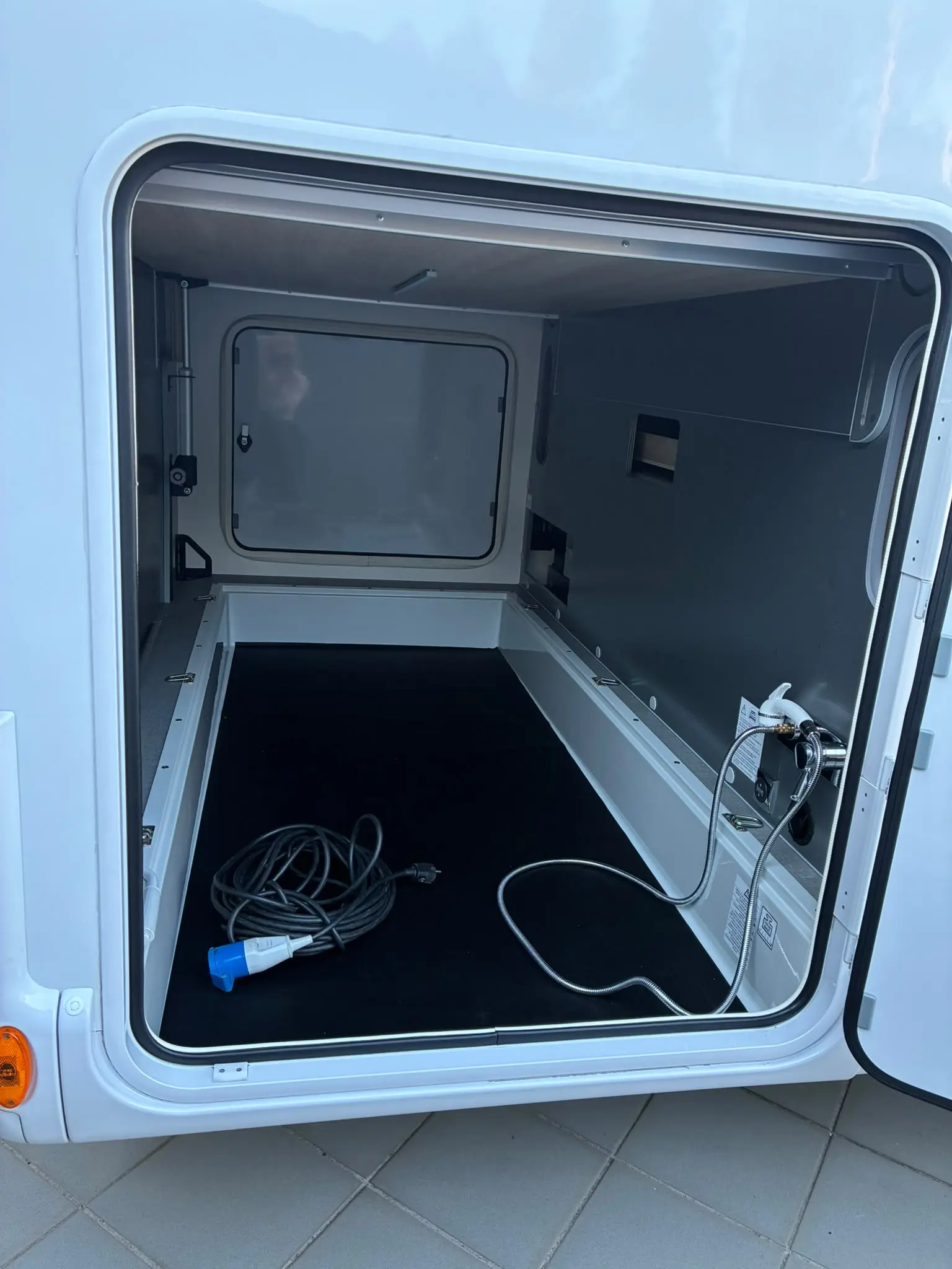 Peugeot Boxer 2.2l HDI Rapido 33