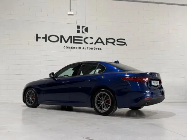 Alfa Romeo Giulia 2.2 D AT8 15