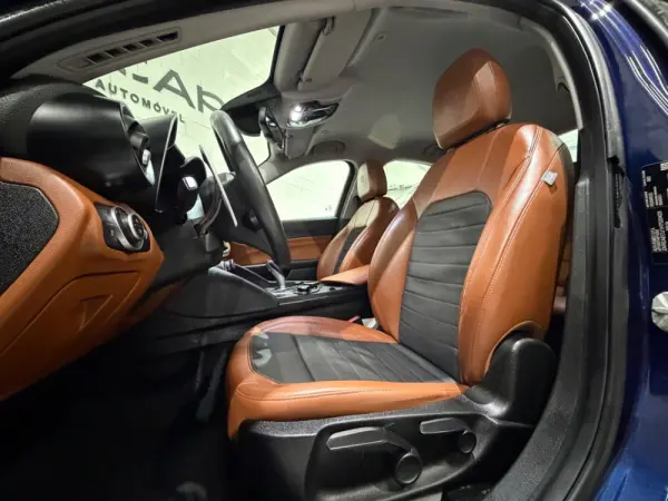 Alfa Romeo Giulia 2.2 D AT8 19