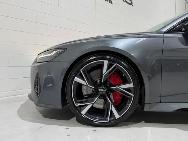 Audi RS6 4.0 TFSI quattro Tiptronic 26