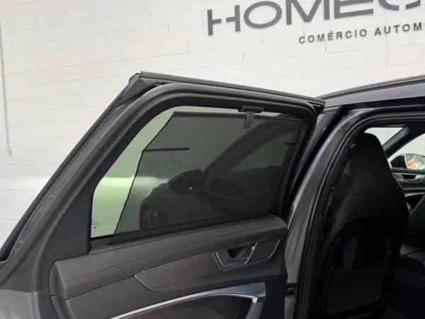 Audi RS6 4.0 TFSI quattro Tiptronic 35