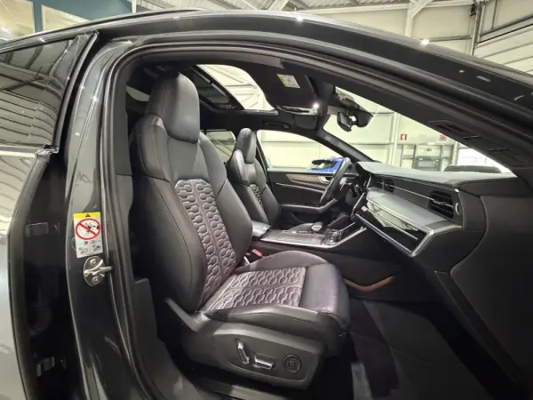 Audi RS6 4.0 TFSI quattro Tiptronic 40