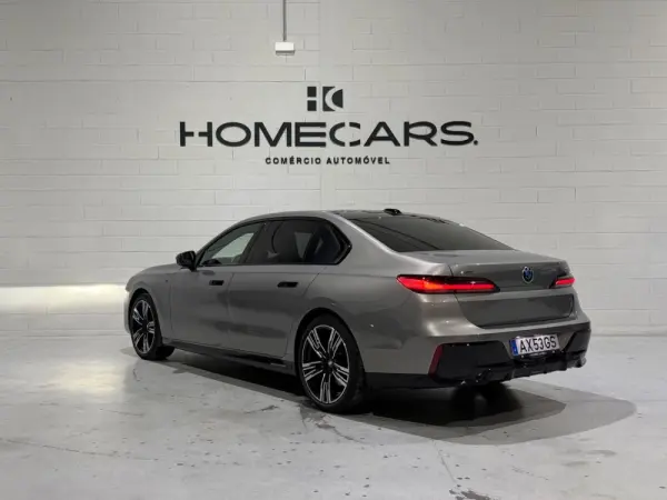 BMW 740 d xDrive Pack Desportivo M Pro 14