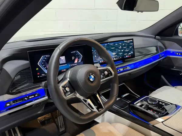 BMW 740 d xDrive Pack Desportivo M Pro 23