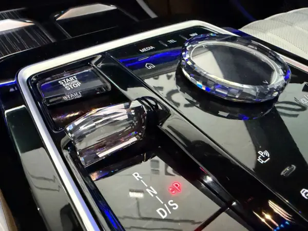 BMW 740 d xDrive Pack Desportivo M Pro 39