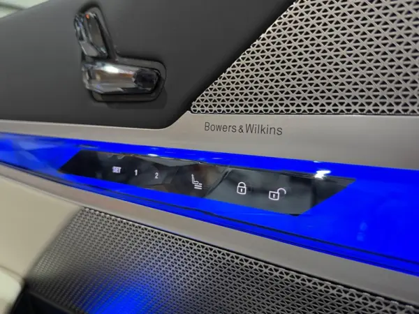 BMW 740 d xDrive Pack Desportivo M Pro 56