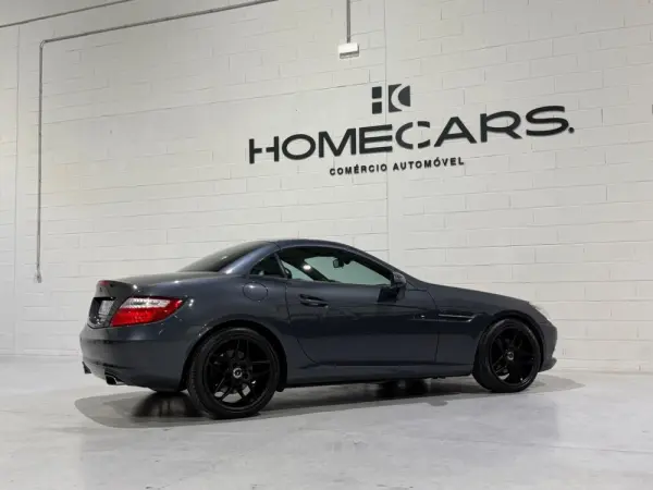 Mercedes-Benz SLK 200 (BlueEFFICIENCY) 6