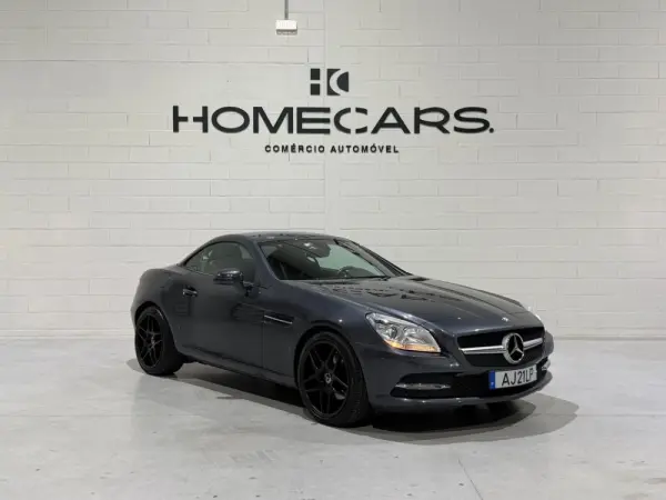 Mercedes-Benz SLK 200 (BlueEFFICIENCY) 9