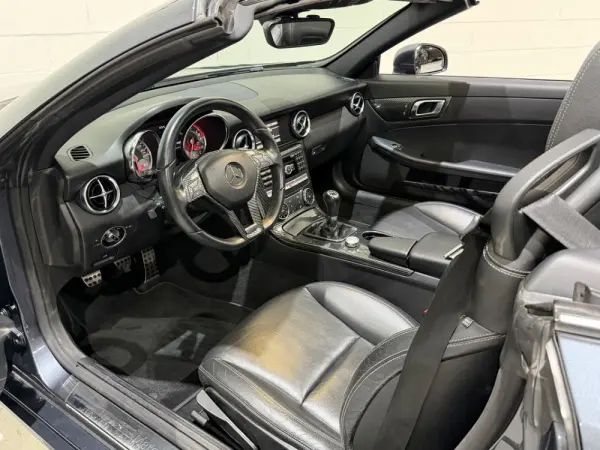 Mercedes-Benz SLK 200 (BlueEFFICIENCY) 21