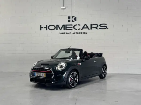 MINI Cabrio John Cooper Works 2
