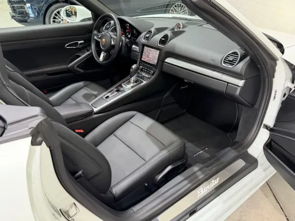 Porsche 718 Boxster Style Edition PDK 8