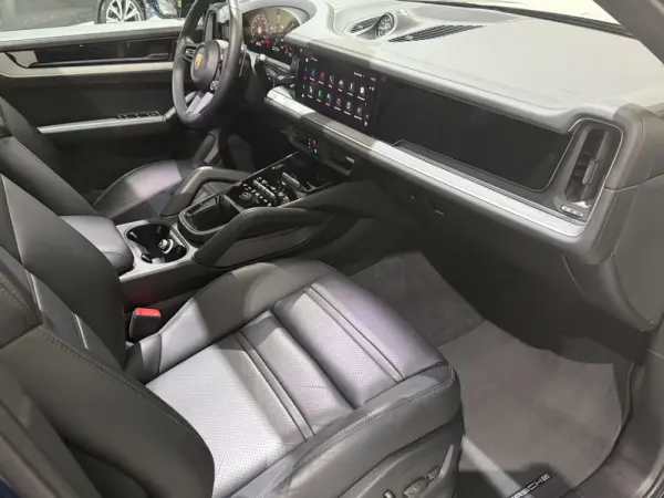 Porsche Cayenne E-Hybrid 43