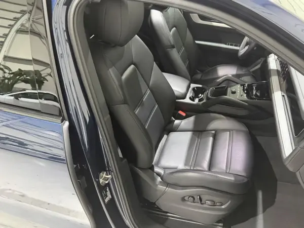 Porsche Cayenne E-Hybrid 46