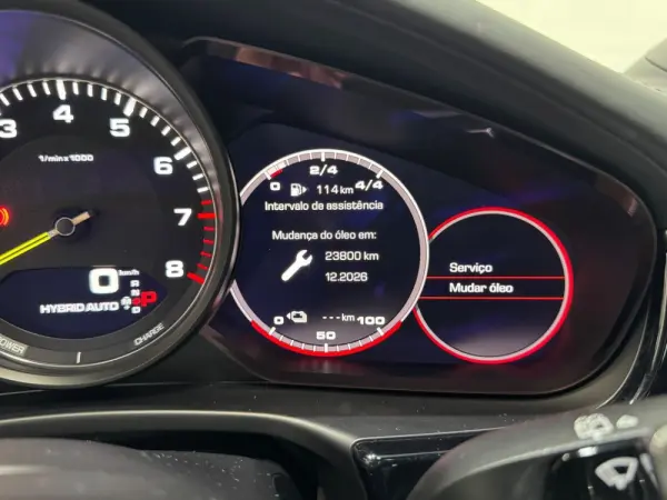 Porsche Panamera Sport Turismo 4 E-Hybrid 34