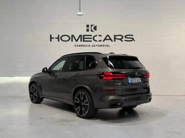 BMW X5 50 e xDrive Pack M Desportivo Pro 34